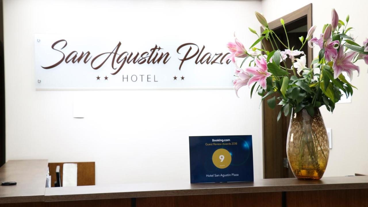 Hotel San Agustin Plaza Latacunga Exteriör bild